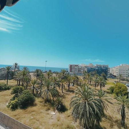 Apartment In Torrevieja By The Beach Esterno foto